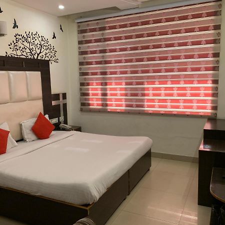 Hotel Citi Heights Chandīgarh Dış mekan fotoğraf